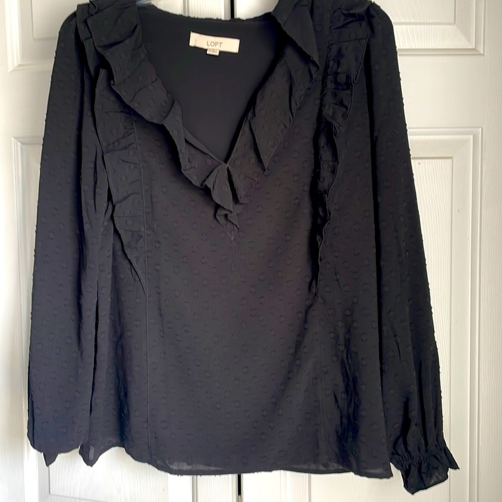 Loft cotton, lightweight top! Never worn!